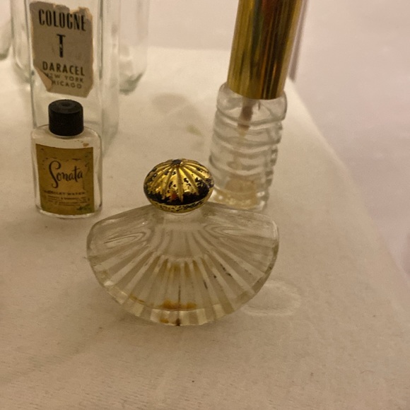 19 vintage perfume bottles - Picture 2 of 4